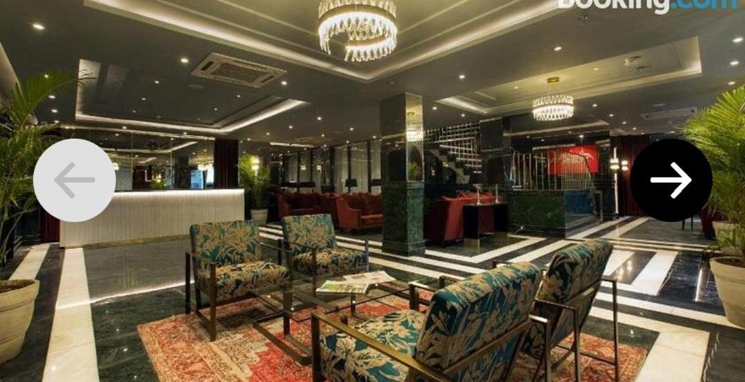 Foxoso Hotel Delhi Airport Új-Delhi Kültér fotó